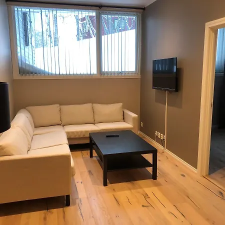 乌斯特达雷利特度假酒店 *