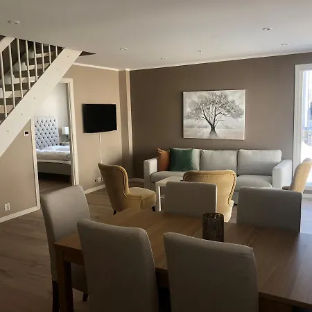 乌斯特达雷利特度假酒店 * 耶卢